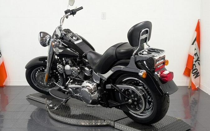 2016 Harley-Davidson Fat Boy® – Legendary Muscle Cruiser