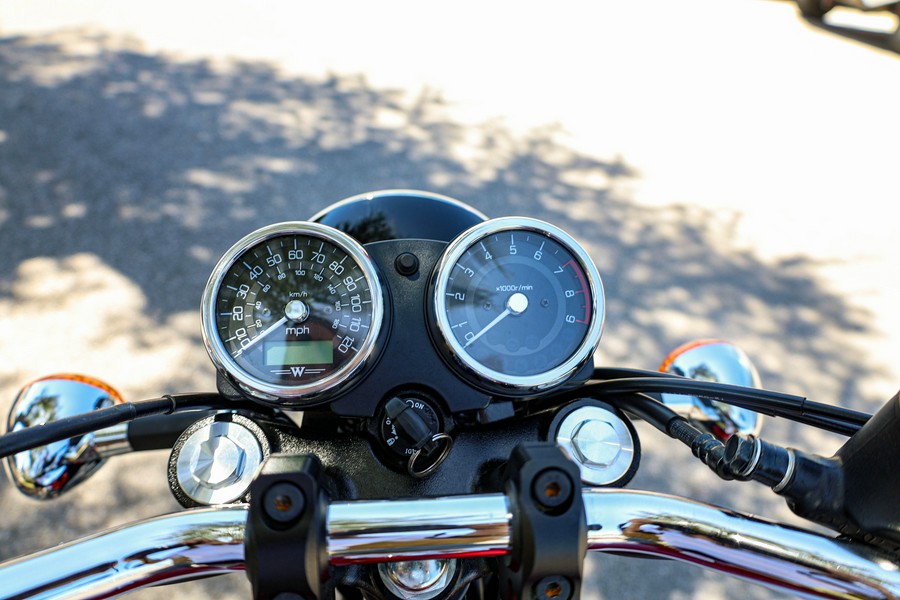 2022 KAWASAKI W800