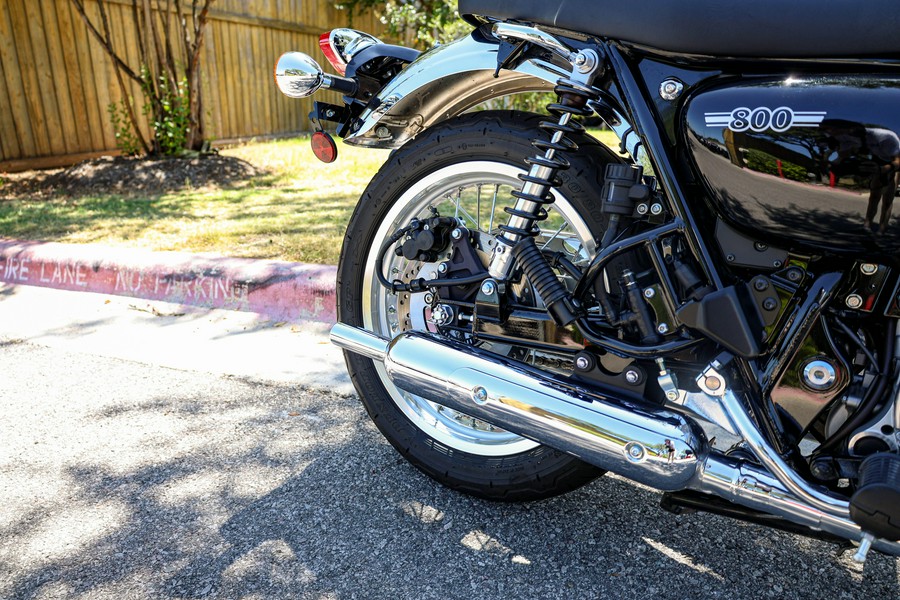 2022 KAWASAKI W800