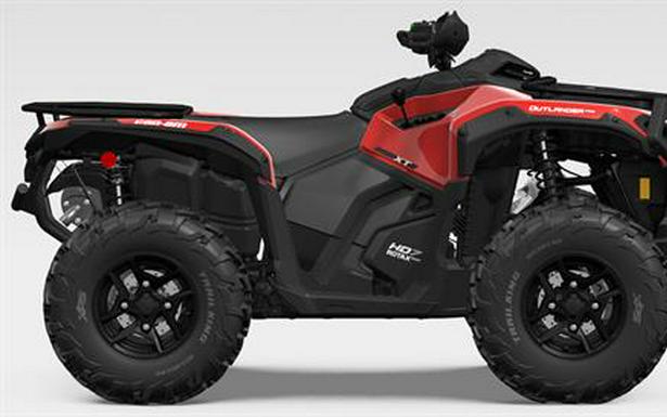 2027 Can-Am Outlander PRO XT HD7