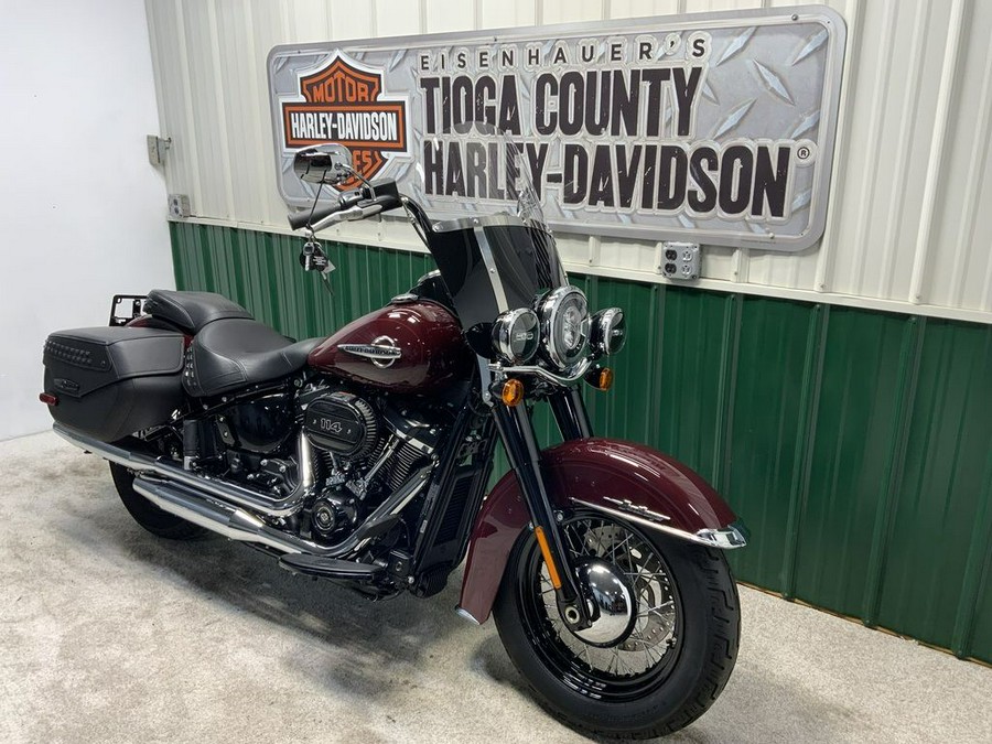 2020 Harley-Davidson® FLHCS - Heritage Classic 114