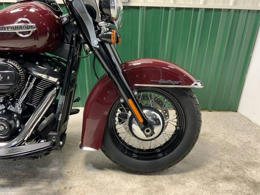 2020 Harley-Davidson® FLHCS - Heritage Classic 114