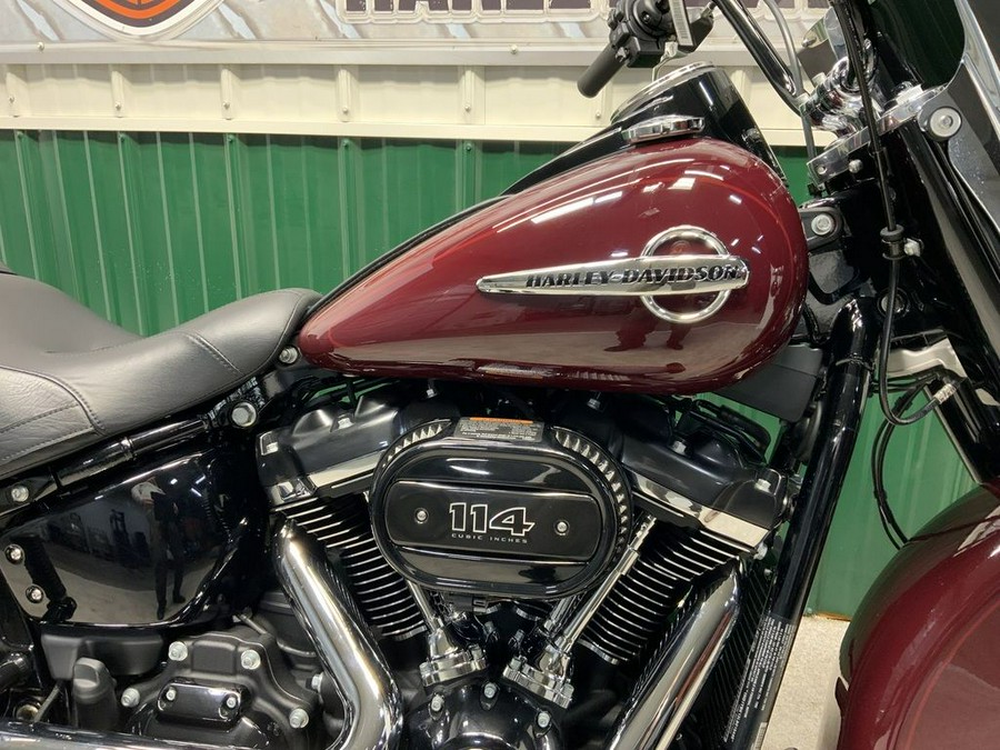 2020 Harley-Davidson® FLHCS - Heritage Classic 114