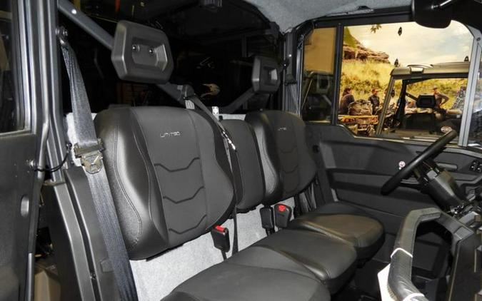 2026 Can-Am® Defender 6x6 Limited HD10