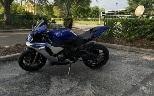 2015 Yamaha YZF