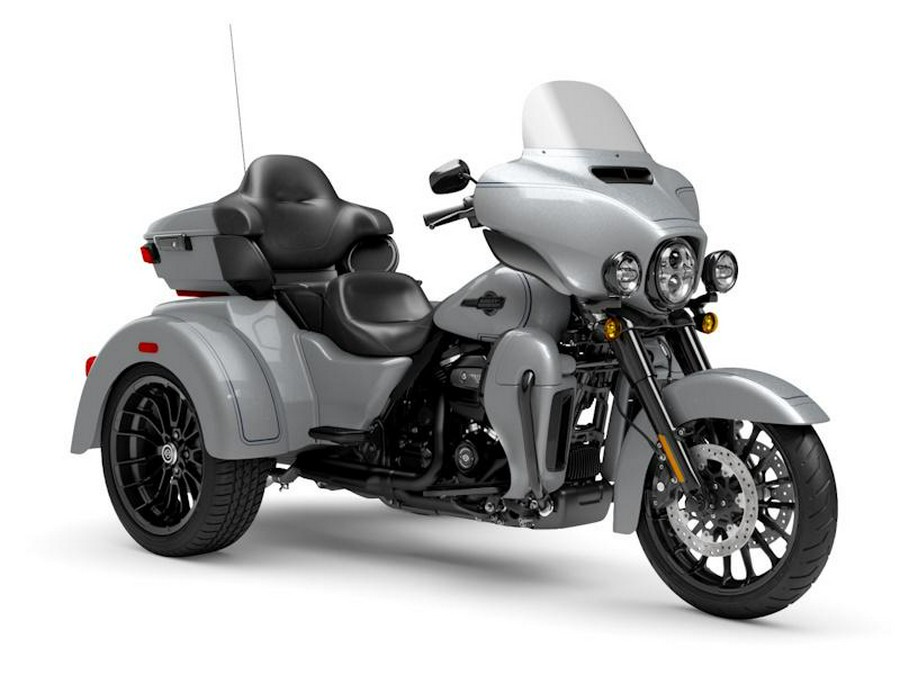 2025 Harley-Davidson® FLHTCUTG - Tri Glide® Ultra