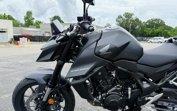 2025 Honda® CB750 Hornet