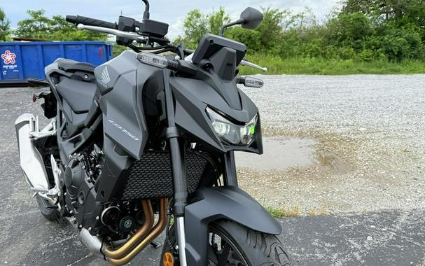 2025 Honda® CB750 Hornet