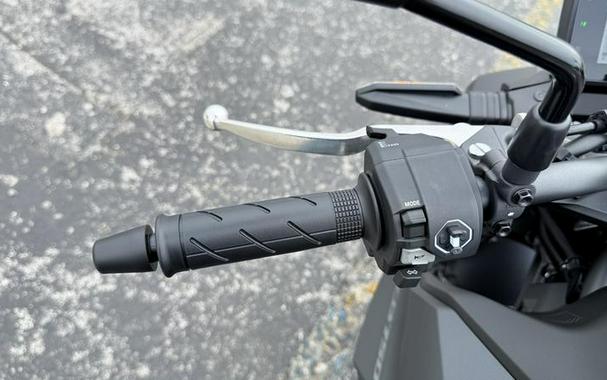 2025 Honda® CB750 Hornet