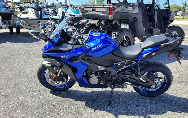 2026 Suzuki GSX-S1000GT+