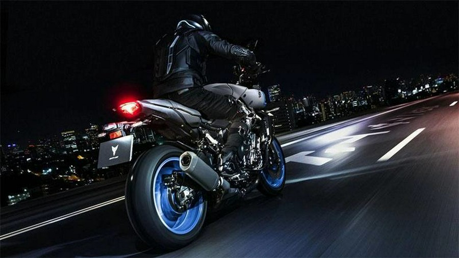 2025 MT-10 - Yamaha