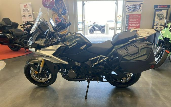 2024 Suzuki GSX-S 1000GX+
