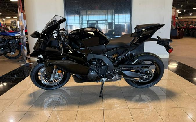 2027 Yamaha YZF R9