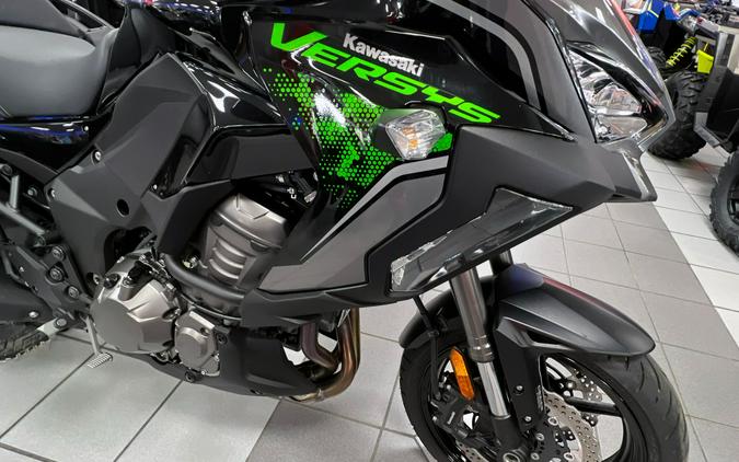 2022 Kawasaki Versys 1000 SE LT+