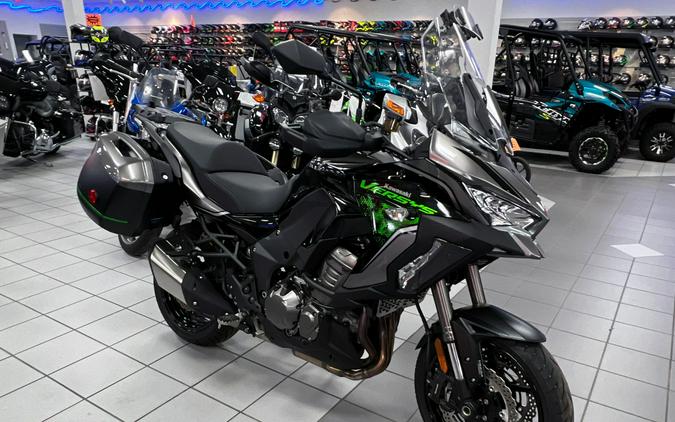 2022 Kawasaki Versys 1000 SE LT+