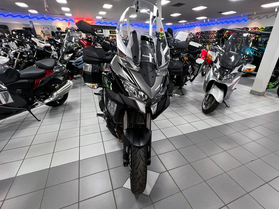 2022 Kawasaki Versys 1000 SE LT+