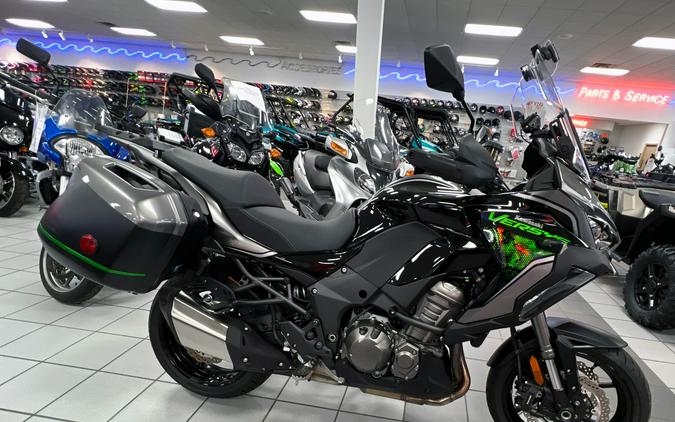 2022 Kawasaki Versys 1000 SE LT+