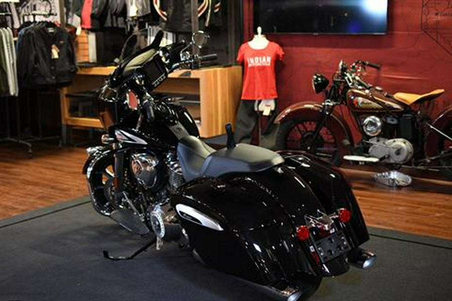 2023 Indian Motorcycle Chieftain® Limited