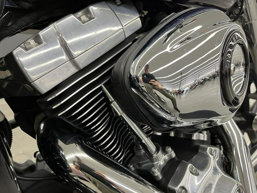 2013 Harley-Davidson® FLD - Dyna® Switchback™