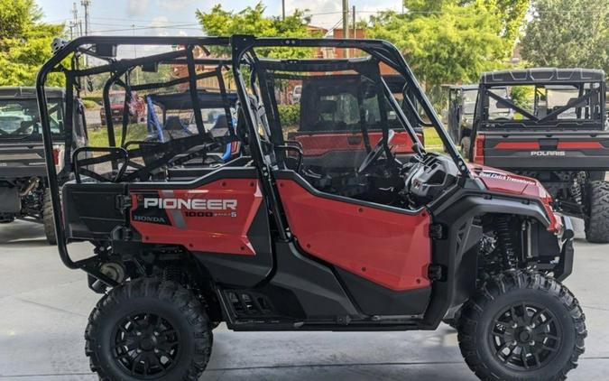 2024 Honda Pioneer 1000-5 Deluxe