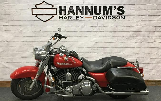 2004 Harley-Davidson Road King® Custom Real Red FLHRSI