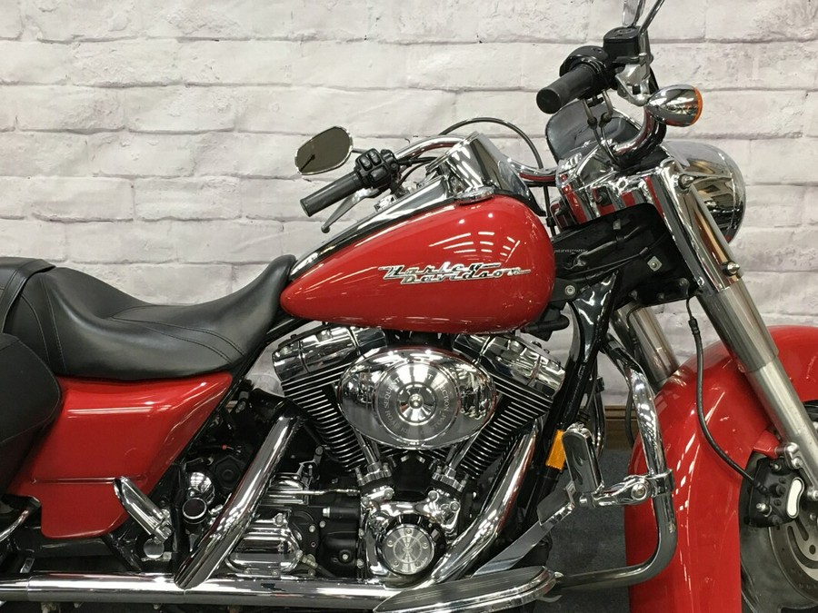 2004 Harley-Davidson Road King® Custom Real Red FLHRSI