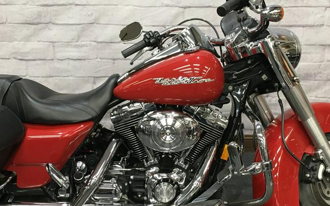 2004 Harley-Davidson Road King® Custom Real Red FLHRSI