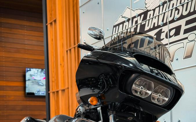 2017 Harley-Davidson® Road Glide® Special