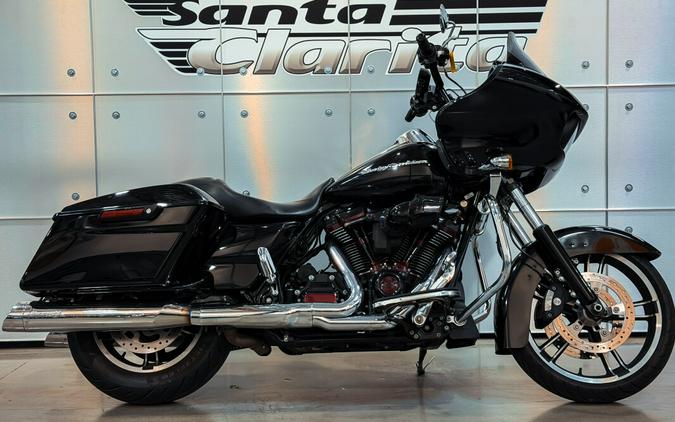 2017 Harley-Davidson® Road Glide® Special