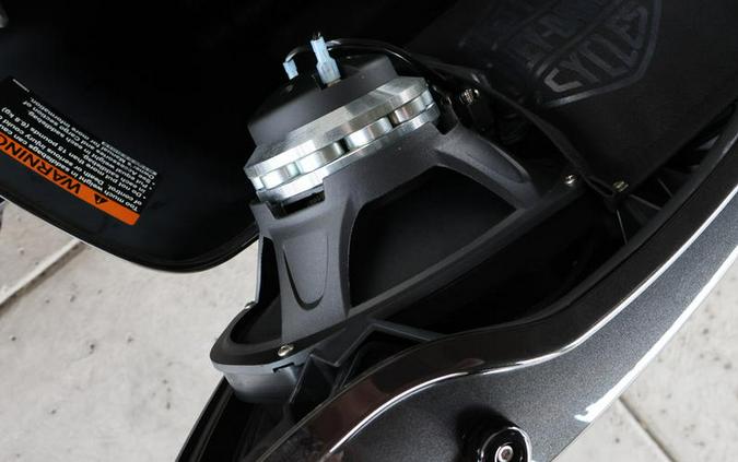 2018 Harley-Davidson® FLTRXSE - CVO™ Road Glide®