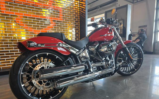 Harley-Davidson® Breakout™ 2026