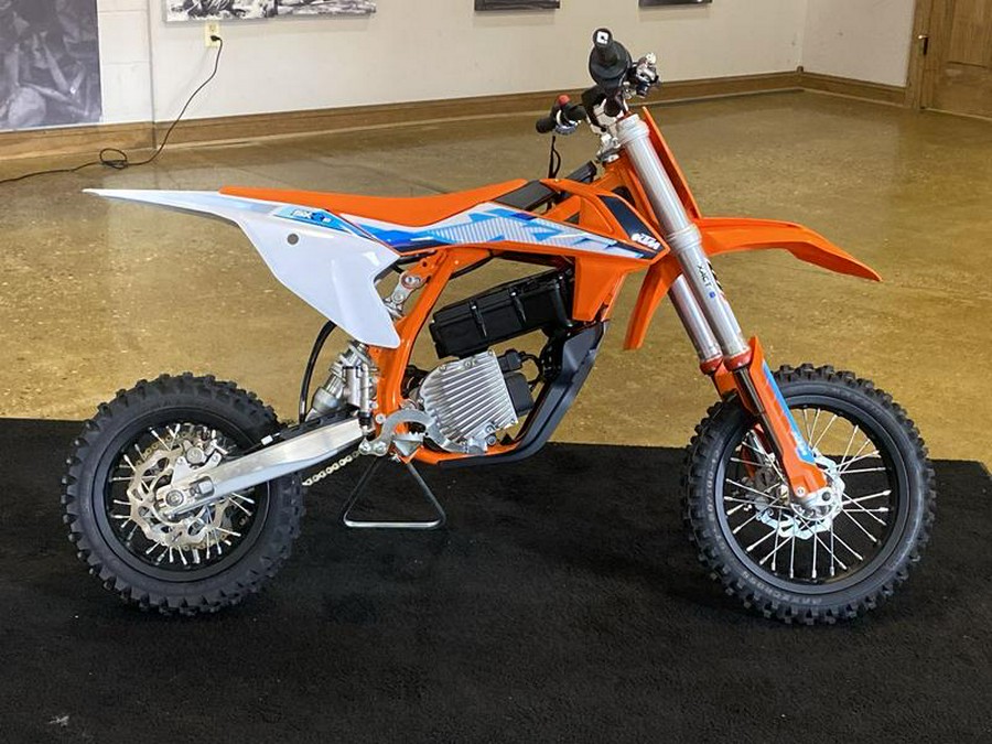 2024 KTM SX-E 5