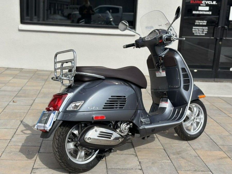2022 Vespa GTS 300 Touring