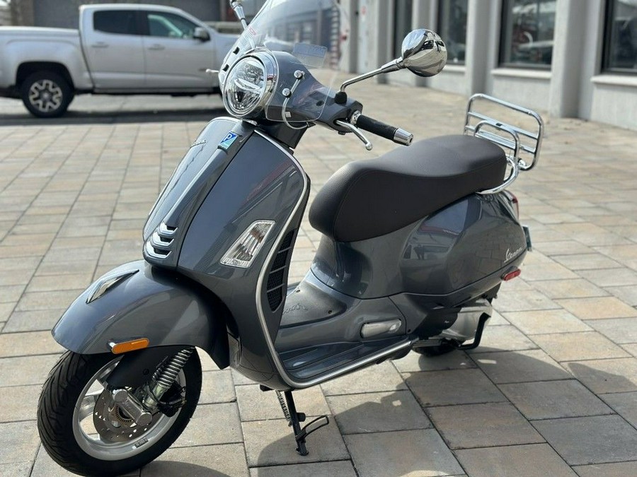 2022 Vespa GTS 300 Touring