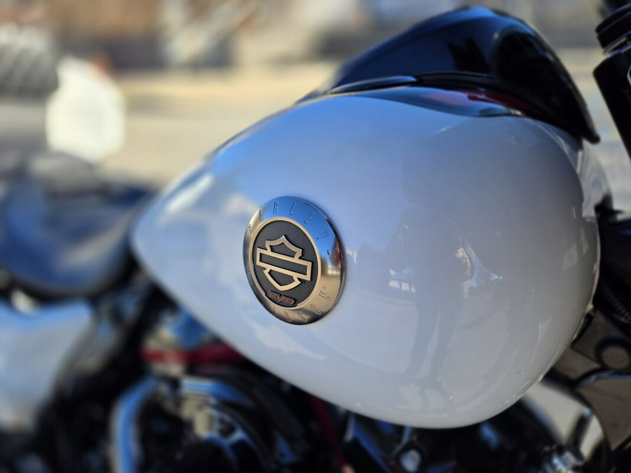 2021 Harley-Davidson CVO Street Glide Great White Pearl