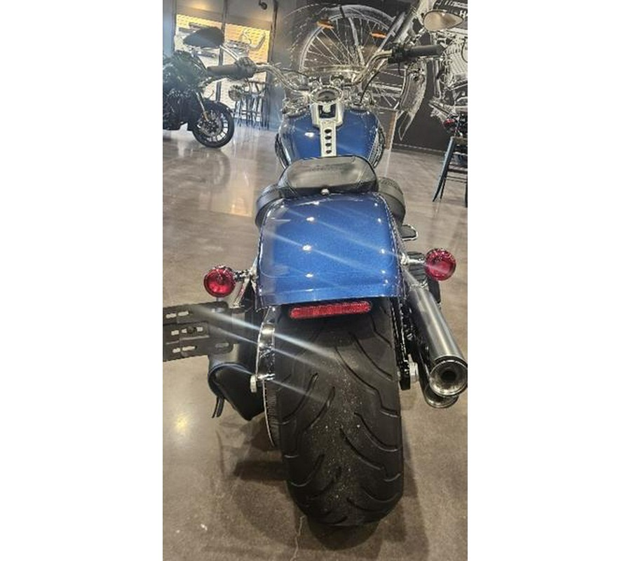 2018 Harley-Davidson® FLFBS - Softail® Fat Boy® 114