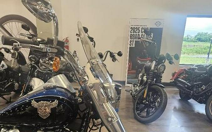 2018 Harley-Davidson® FLFBS - Softail® Fat Boy® 114