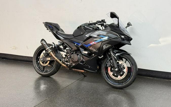 2025 Kawasaki Ninja® 500 SE ABS