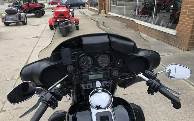 2013 Harley-Davidson® Tri Glide - FP8341