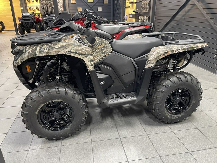 2024 Can-Am™ OutlanderT DPS 700