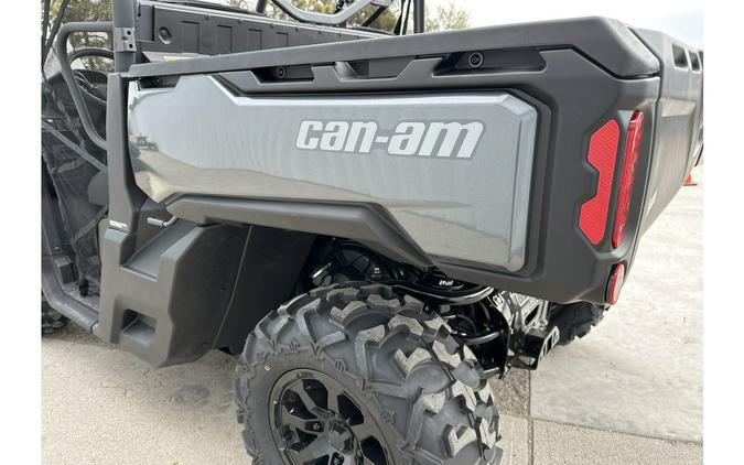 2024 Can-Am DEFENDER XT HD9