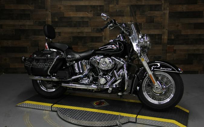 2011 Harley-Davidson Heritage Softail Classic Vivid Black