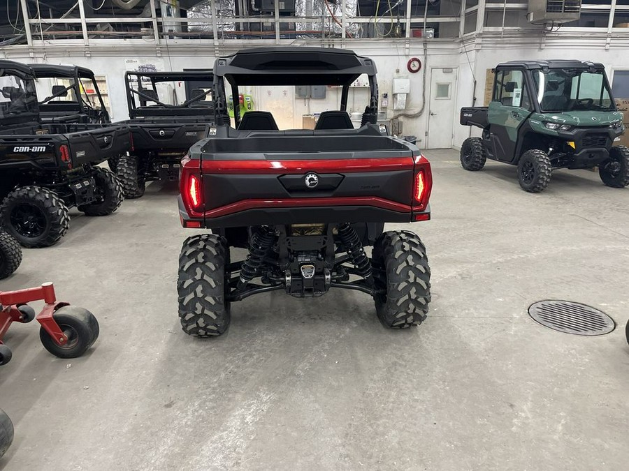 2026 Can-Am COMMANDER XT 64 1000R - FIERY RED