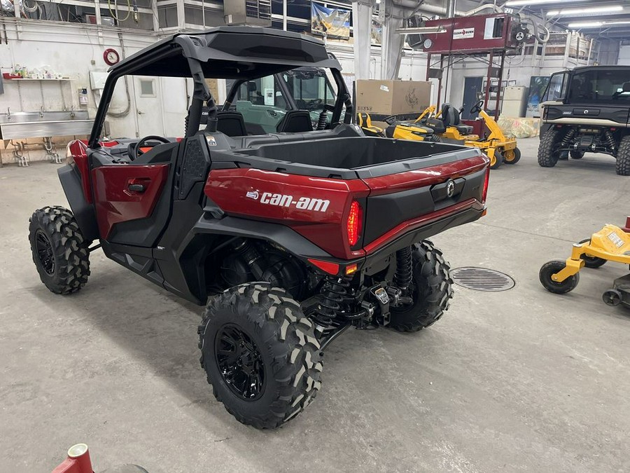 2026 Can-Am COMMANDER XT 64 1000R - FIERY RED