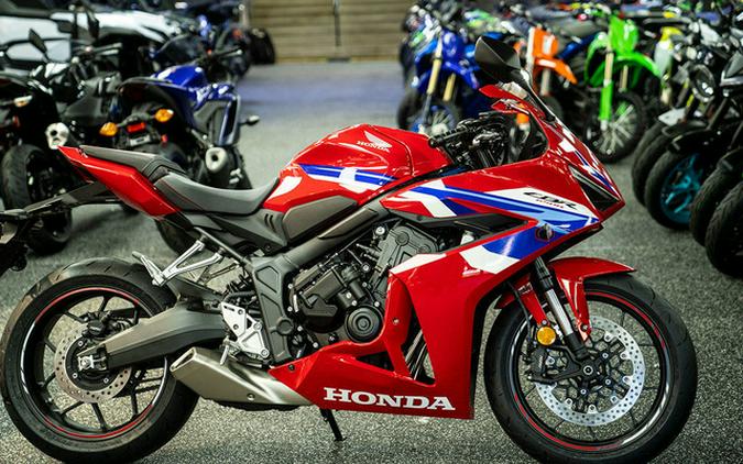 2026 Honda CBR650R E-Clutch