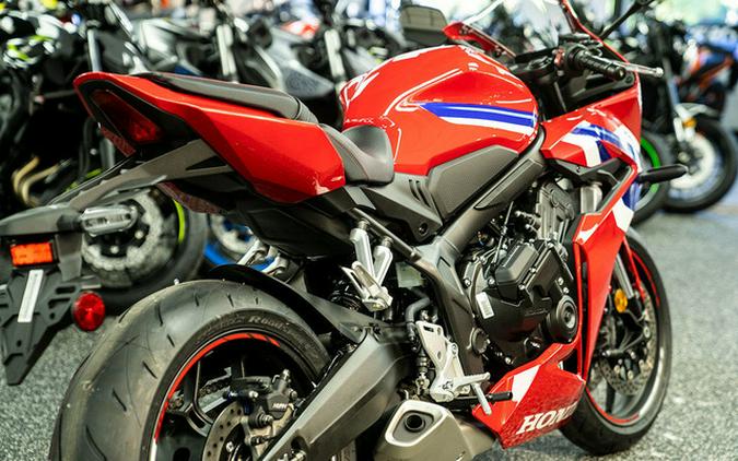 2026 Honda CBR650R E-Clutch