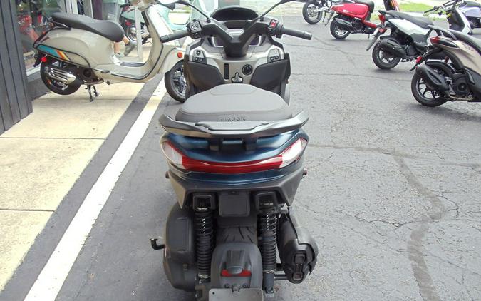 2024 Piaggio MP3 530 Exclusive