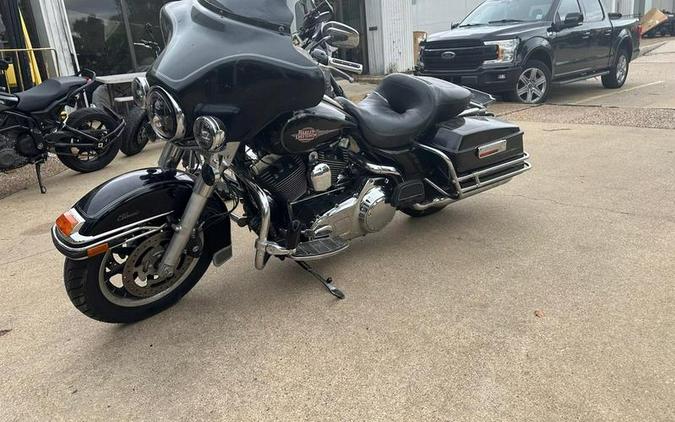 2008 Harley-Davidson® FLHTC - Electra Glide® Classic