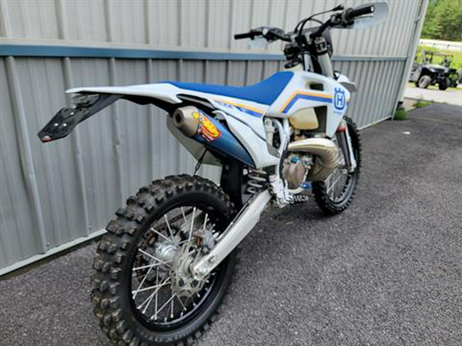 2023 Husqvarna TE 300 Heritage