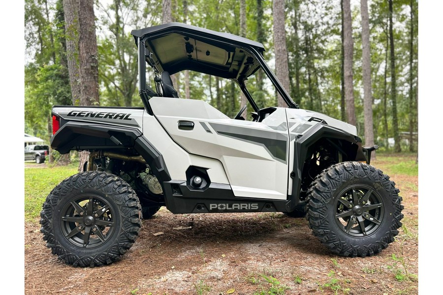 2026 Polaris GENERAL® XP 1000 Sport